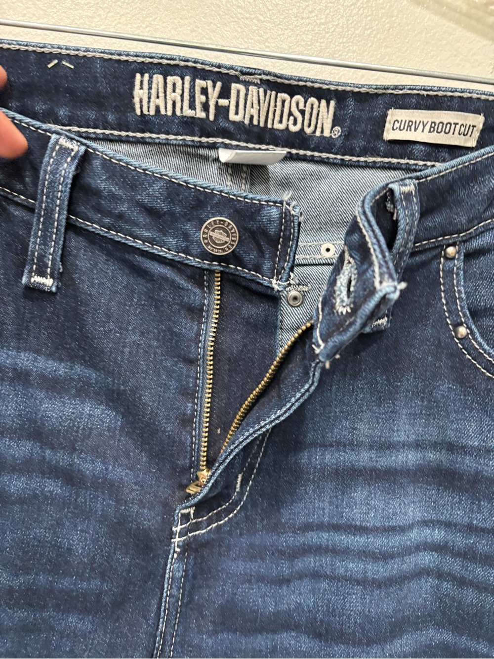 Harley Davidson Curvy Bootcut Stretch Jeans Women’s Size 32 - Picture 4 of 13